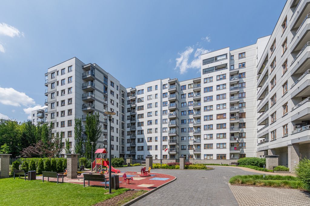 Warszawa · al. Aleja Krakowska — 25