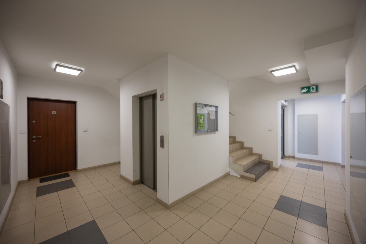 Warszawa · ul. Przejezdna — 11