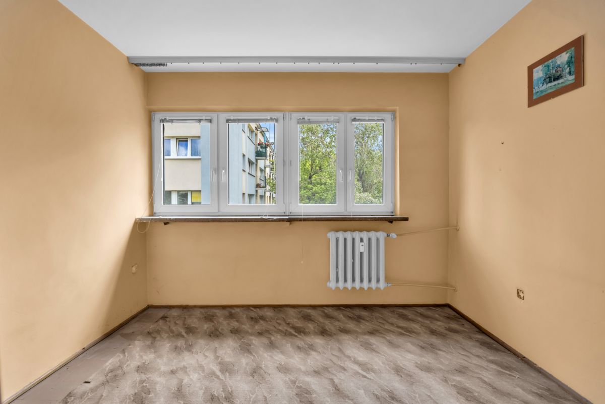 Warszawa · ul. Literacka — 14