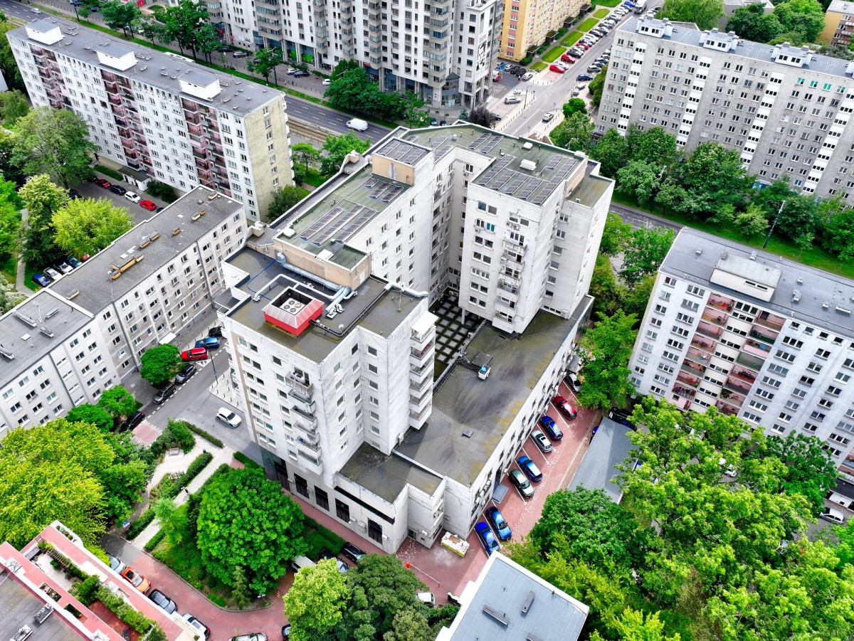Warszawa · al. Aleja Jana Pawła II — 17