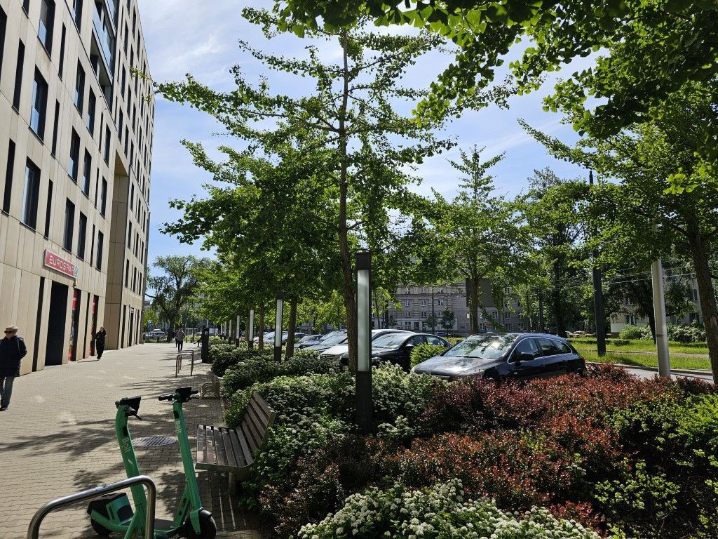 Warszawa · ul. Stawki — 24