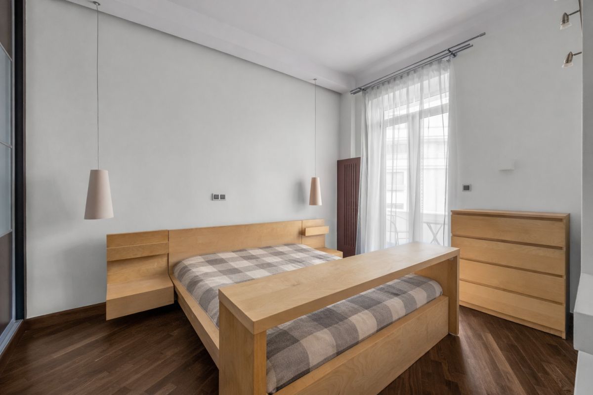 Warszawa · ul. Marszałkowska — 6