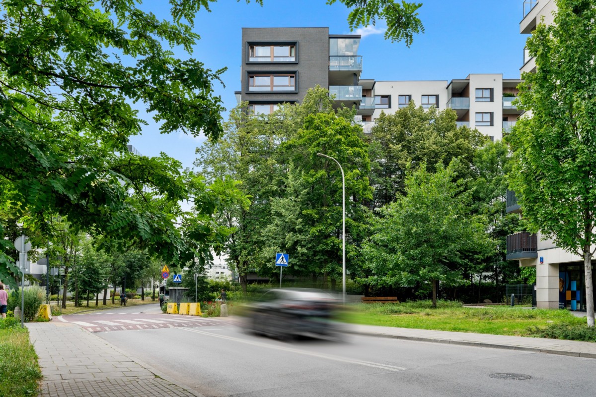 Warszawa · ul. Suwak — 20