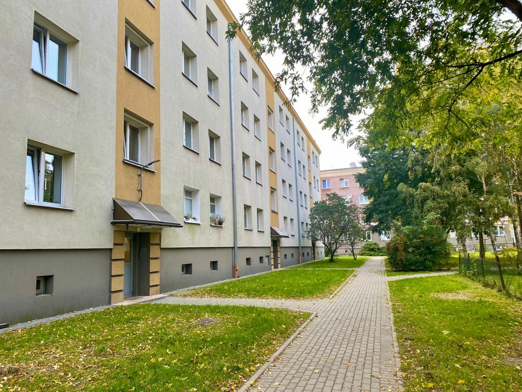 Warszawa · ul. Komitetu Obrony Robotników — 20