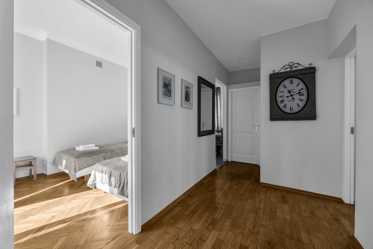 Warszawa · ul. Brzozowa — 15