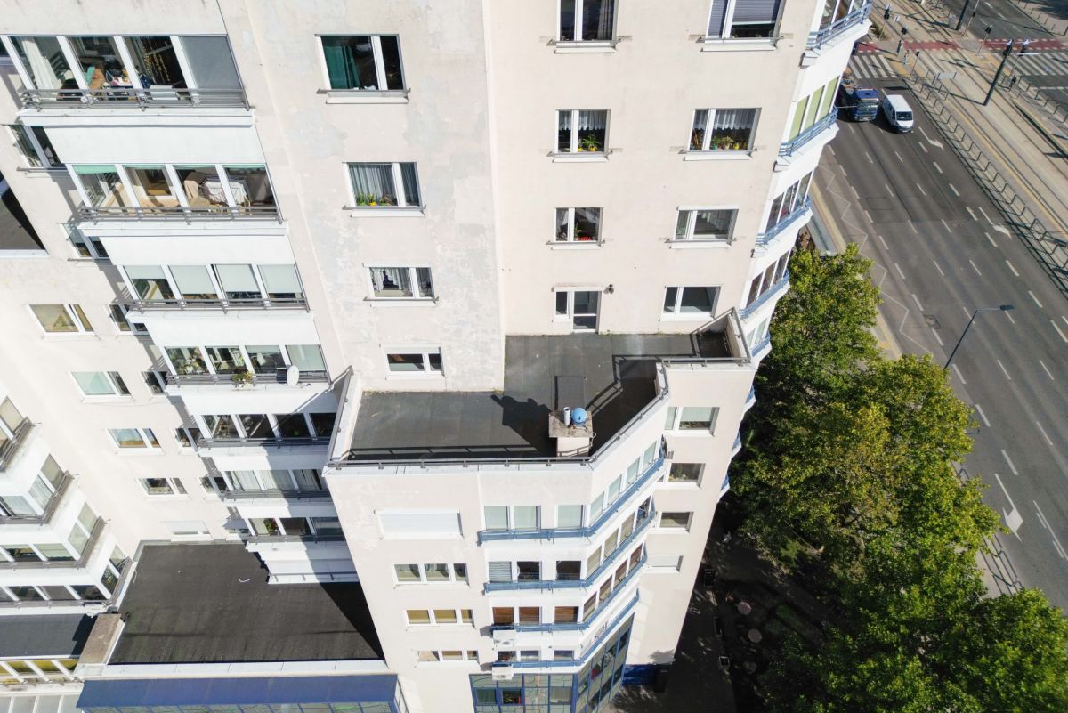 Warszawa · ul. Marcina Kasprzaka — 21