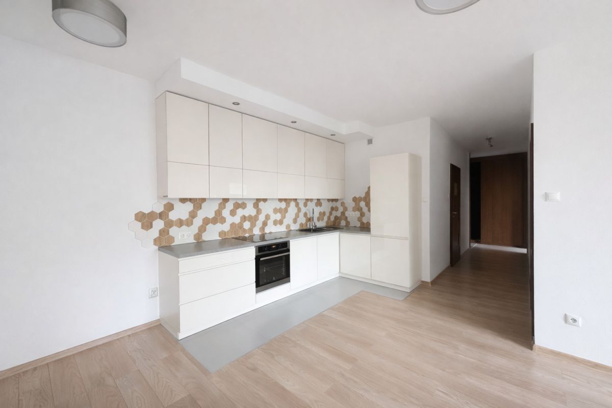 Warszawa · ul. Tomcia Palucha — 4