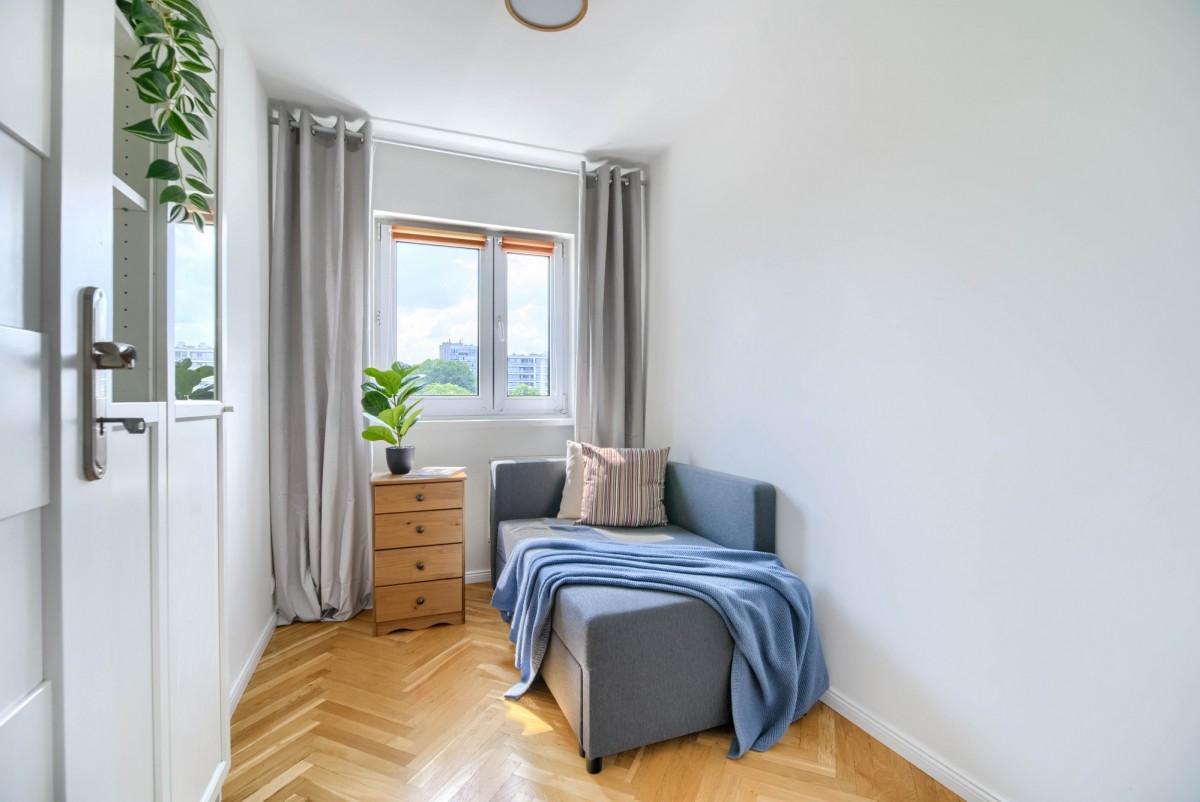 Warszawa · ul. Huculska — 7