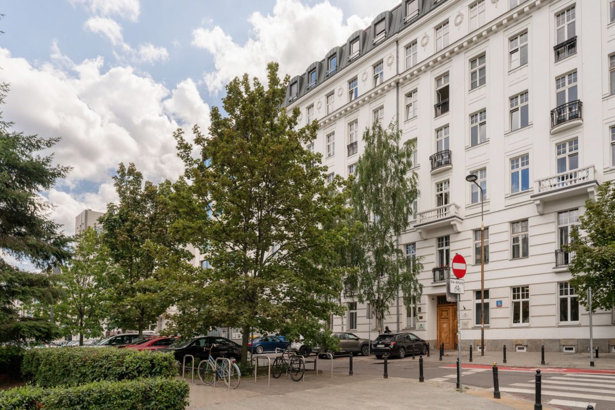 Warszawa · ul. Okólnik — 24