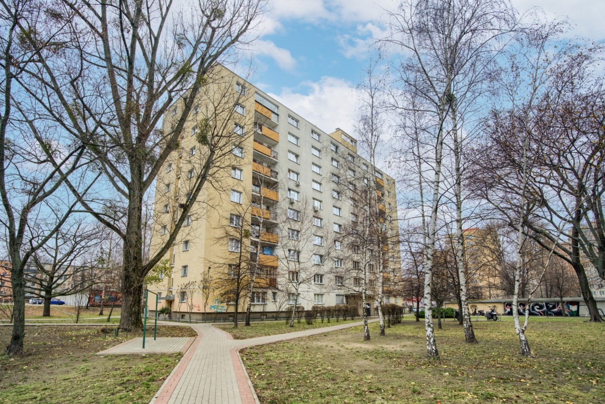 Warszawa · ul. Mordechaja Anielewicza — 12