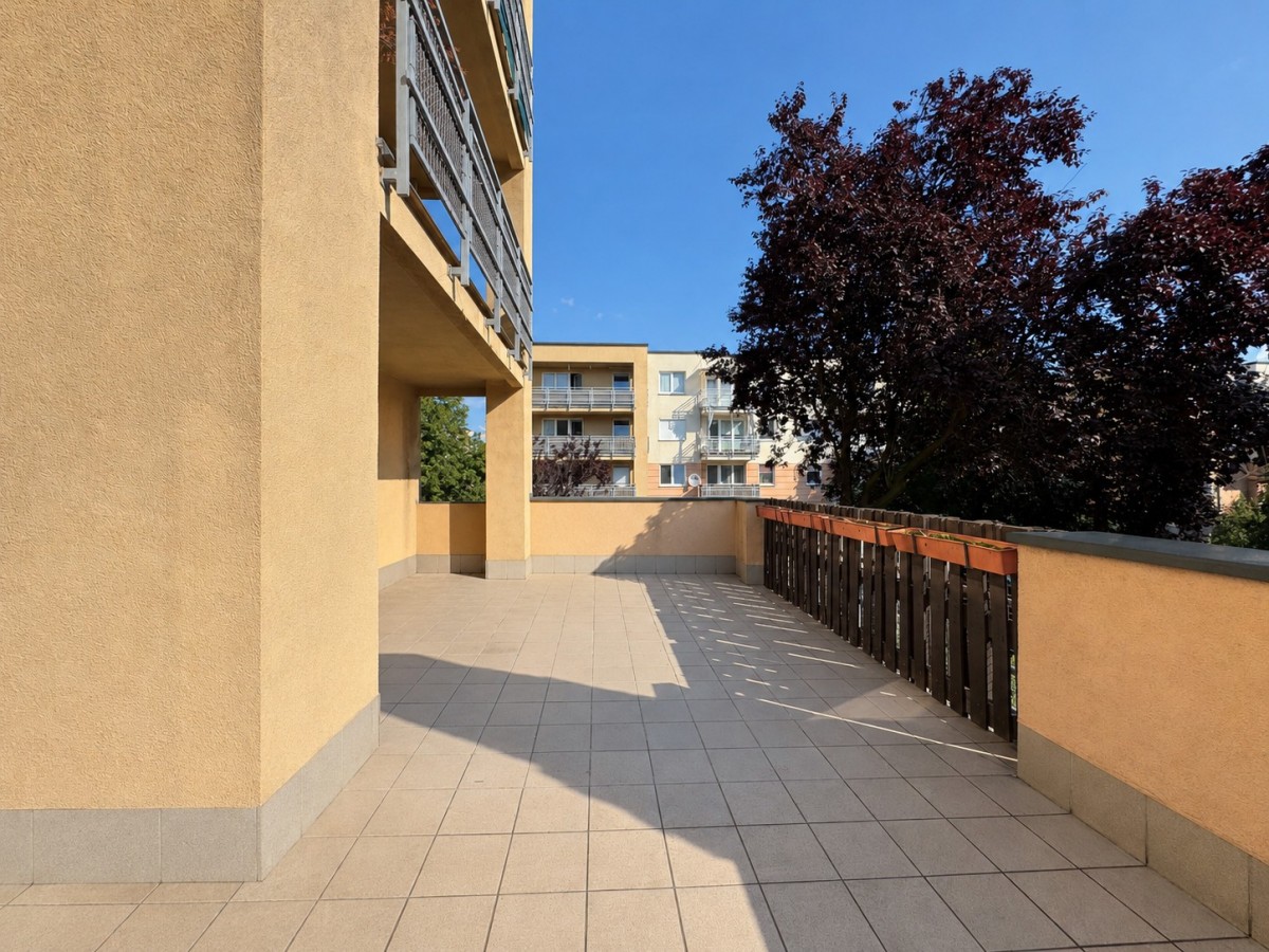Warszawa · Białołęka — 18