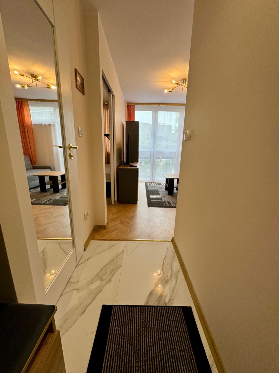 Warszawa · ul. Graniczna — 11