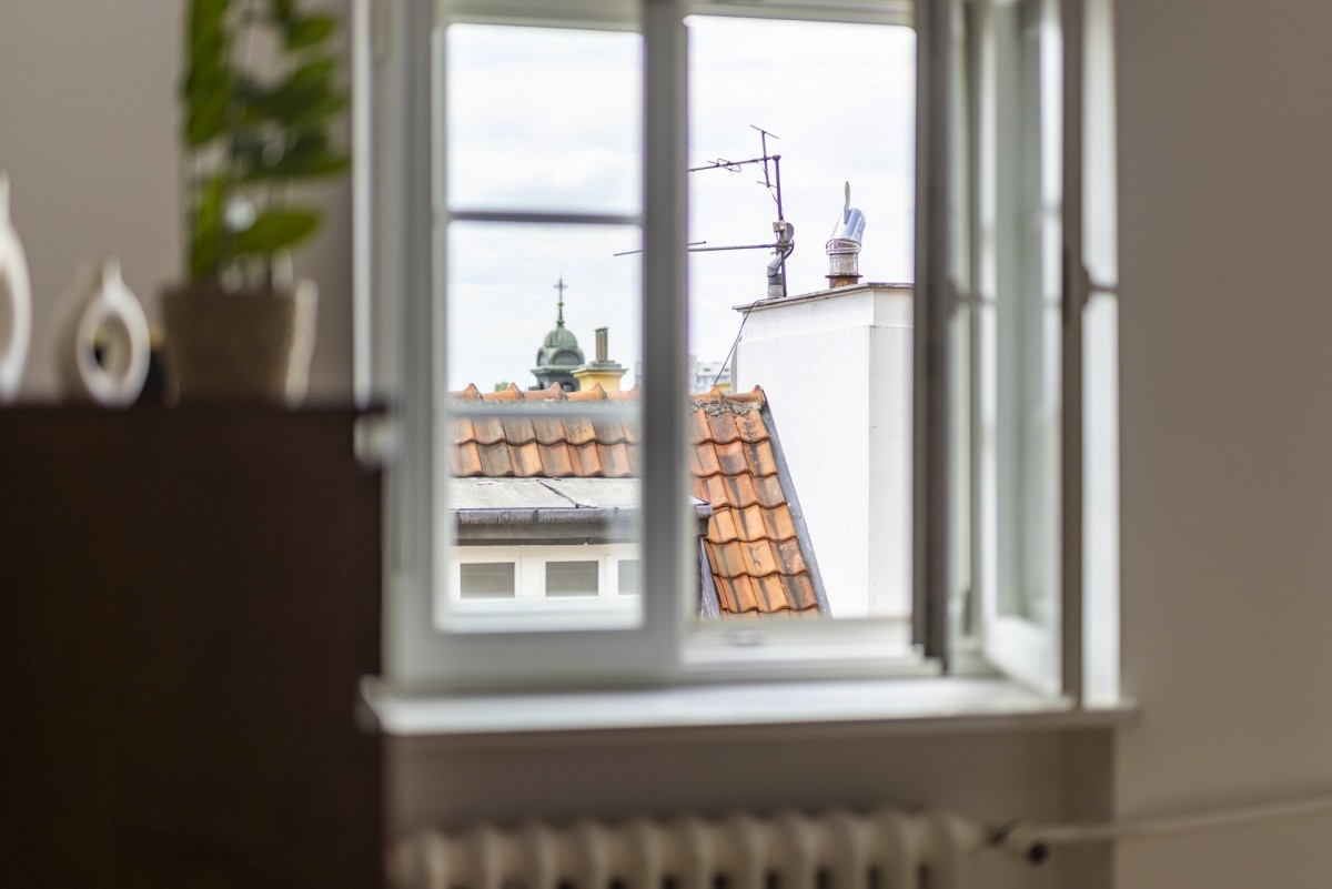 Warszawa · ul. Świętojańska — 15
