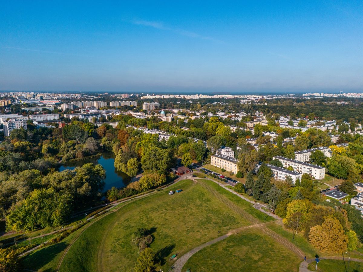 Warszawa · ul. Antoniego Dobiszewskiego — 10
