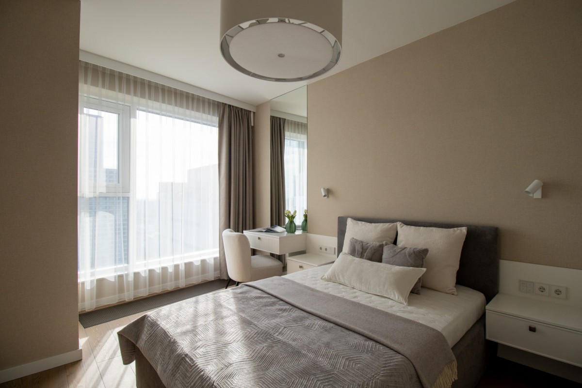 Warszawa · ul. Grzybowska — 7