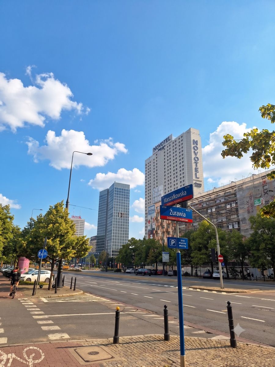 Warszawa · ul. Marszałkowska — 8