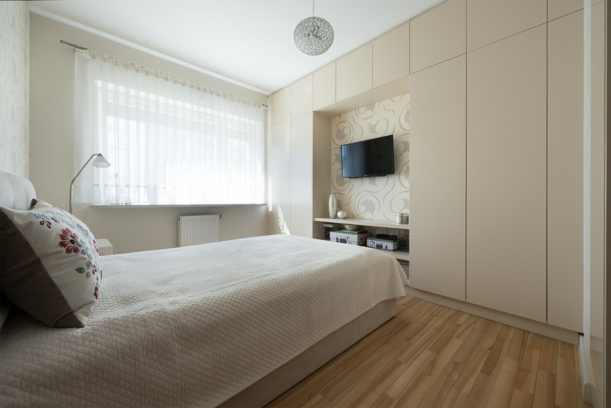 Warszawa · ul. Wyględowska — 10