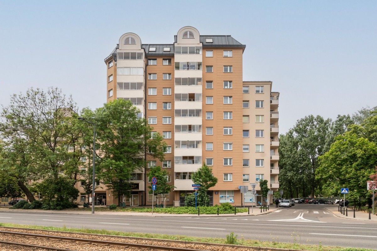 Warszawa · ul. Okopowa — 16