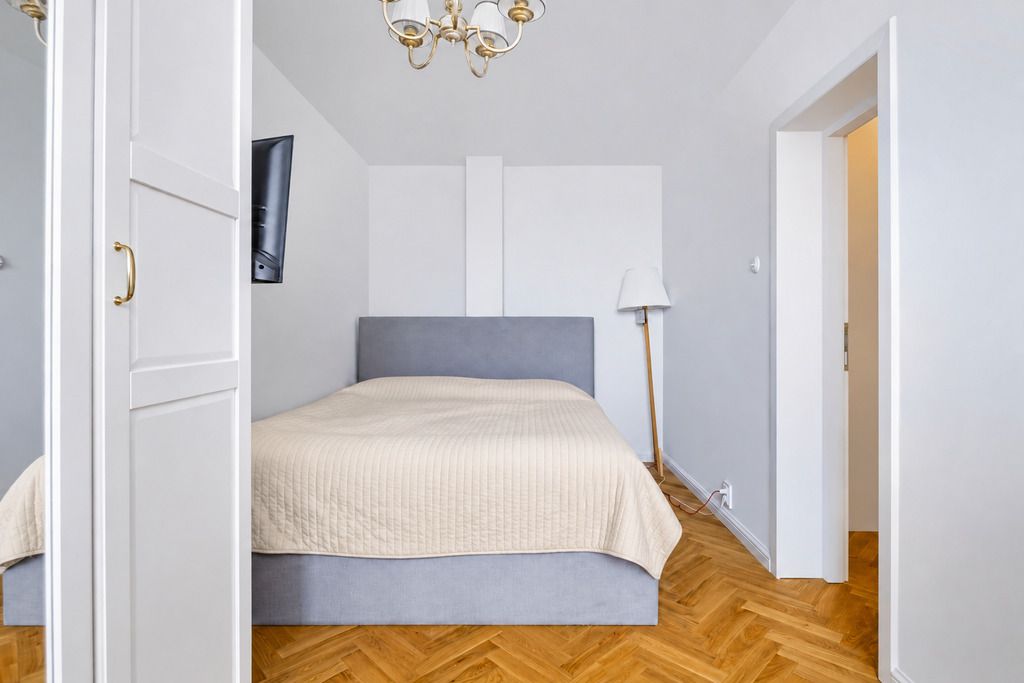 Warszawa · ul. Igańska — 5