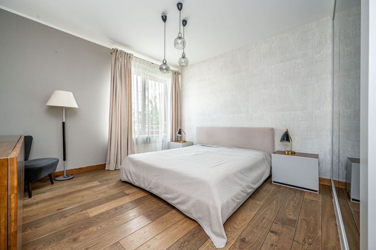 Warszawa · ul. Żaglowa — 20