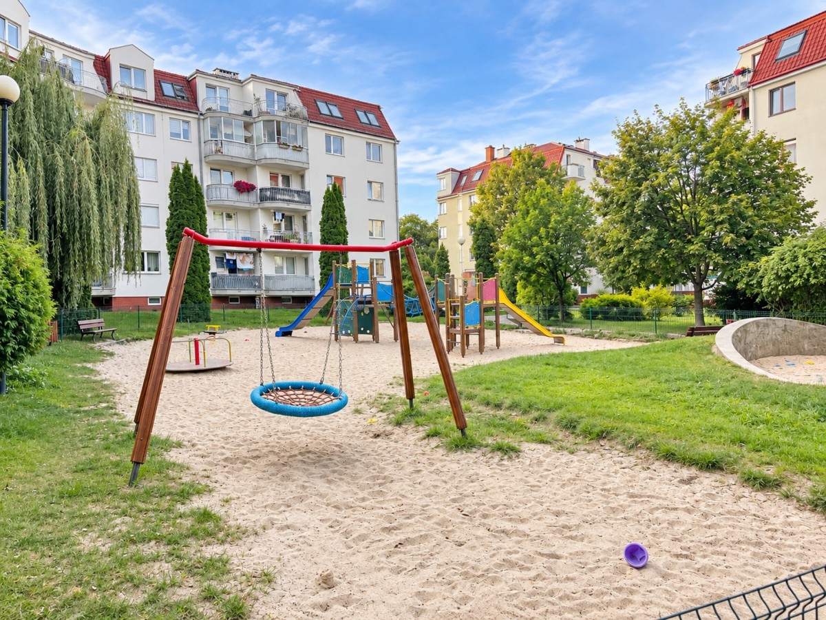 Warszawa · ul. Zapustna — 13