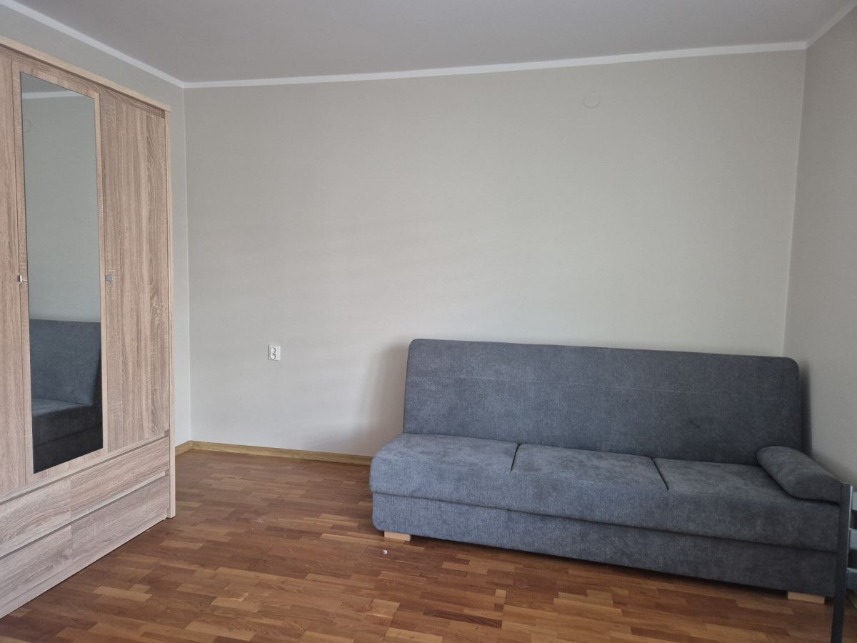 Warszawa · ul. Kuźnicy Kołłątajowskiej — 24