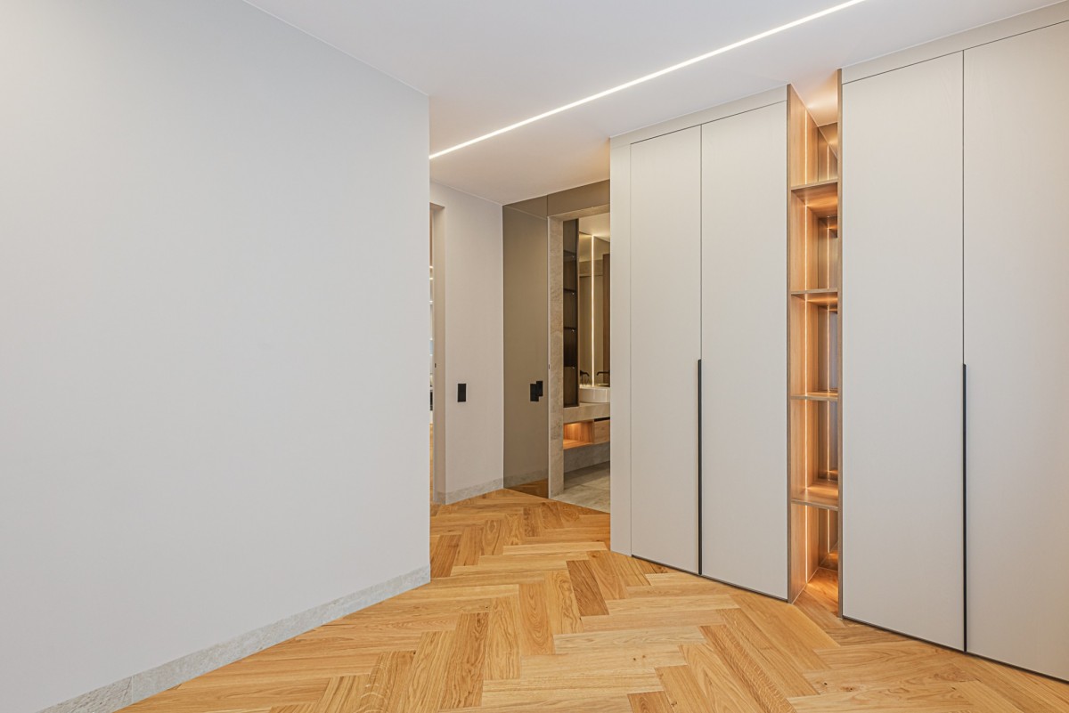 Warszawa · ul. Grzybowska — 23