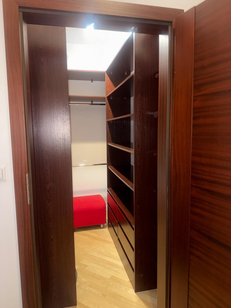 Warszawa · ul. Stryjeńskich — 10