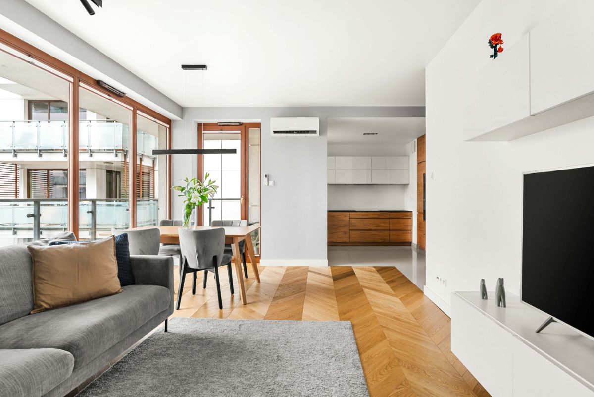 Warszawa · ul. Sokratesa — 3