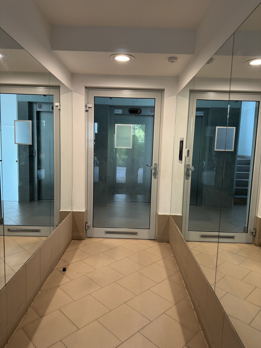 Warszawa · al. Aleja Komisji Edukacji Narodowej — 17