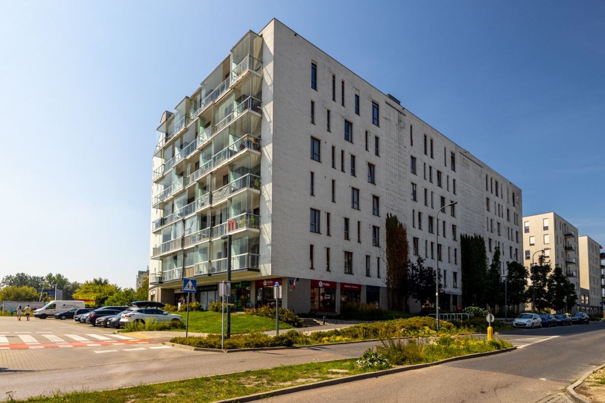 Warszawa · ul. Bergamotki — 18