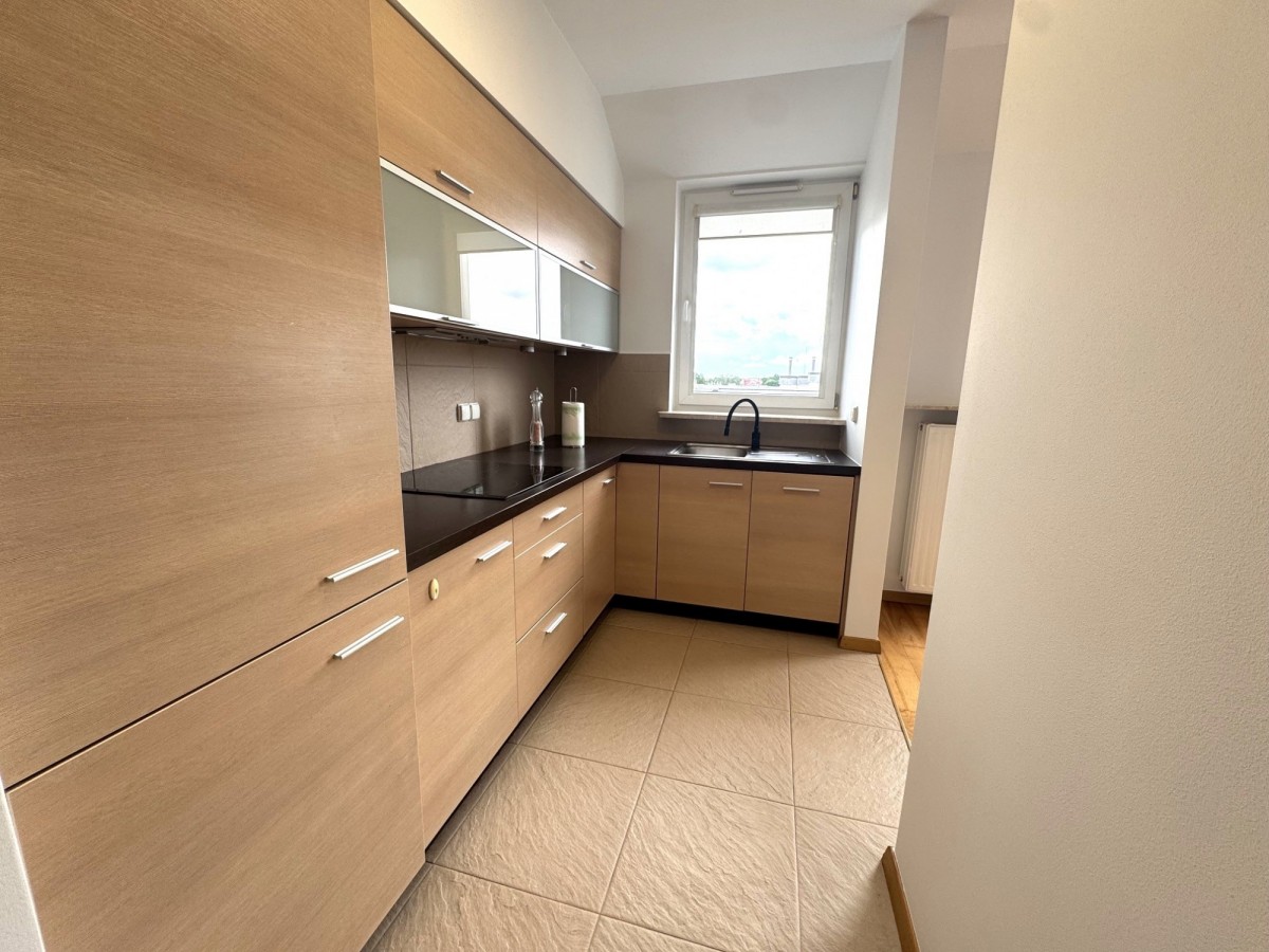 Warszawa · ul. Wilhelma Konrada Roentgena — 5