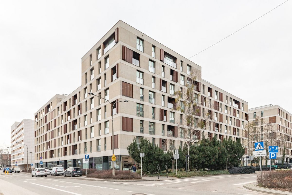 Warszawa · ul. Kolejowa — 16