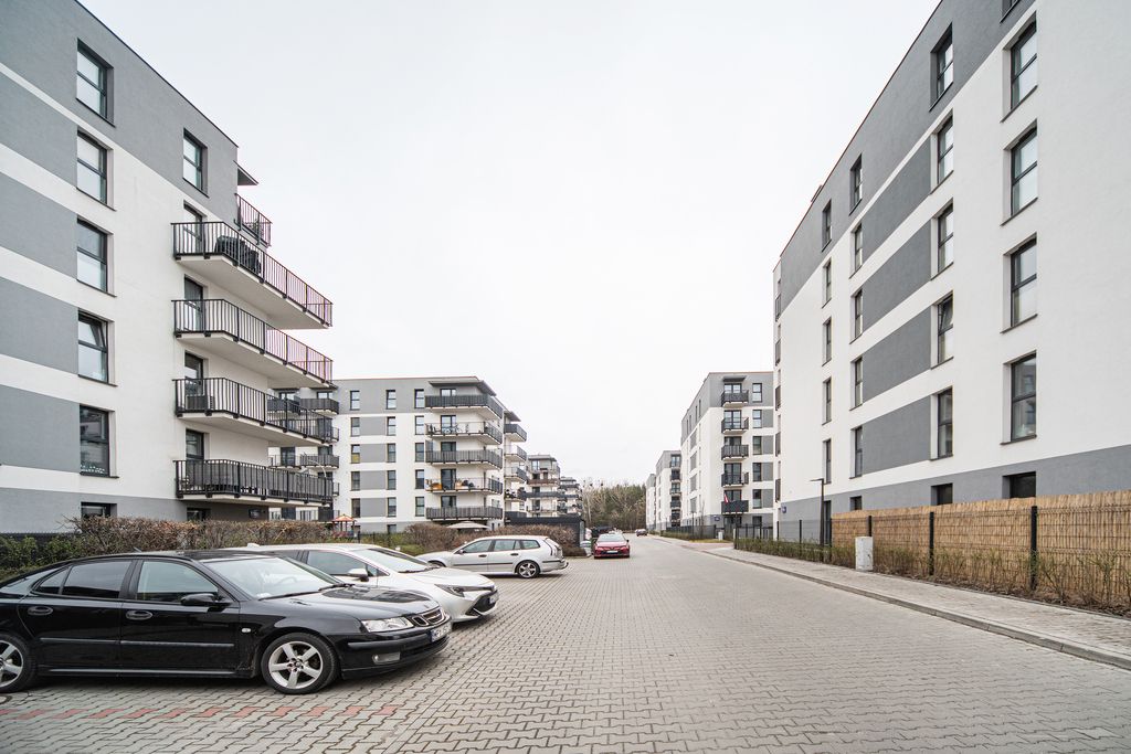 Warszawa · ul. Chełmżyńska — 13