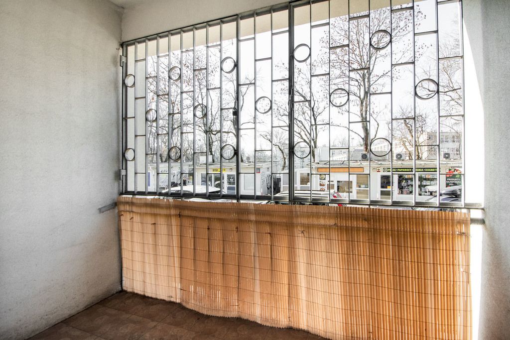 Warszawa · ul. Niekłańska — 11