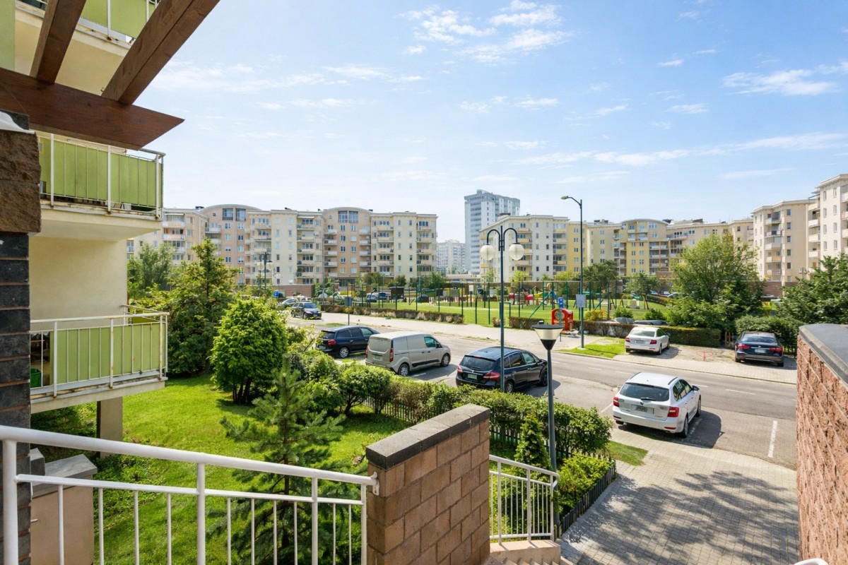 Warszawa · ul. św. Wincentego — 18