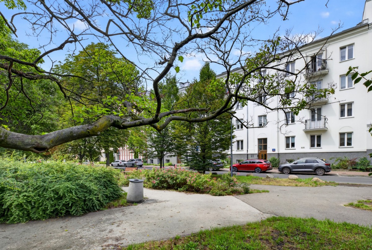 Warszawa · ul. Opaczewska — 27