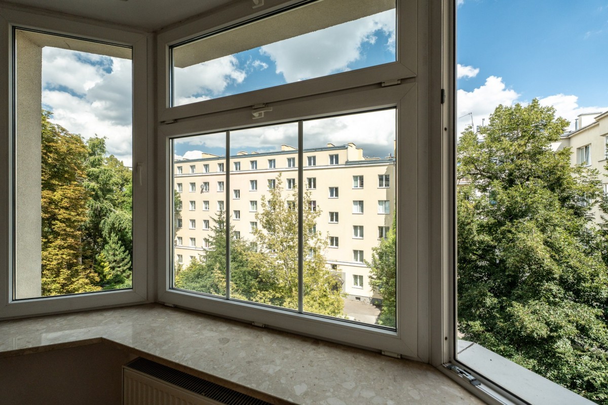 Warszawa — 3