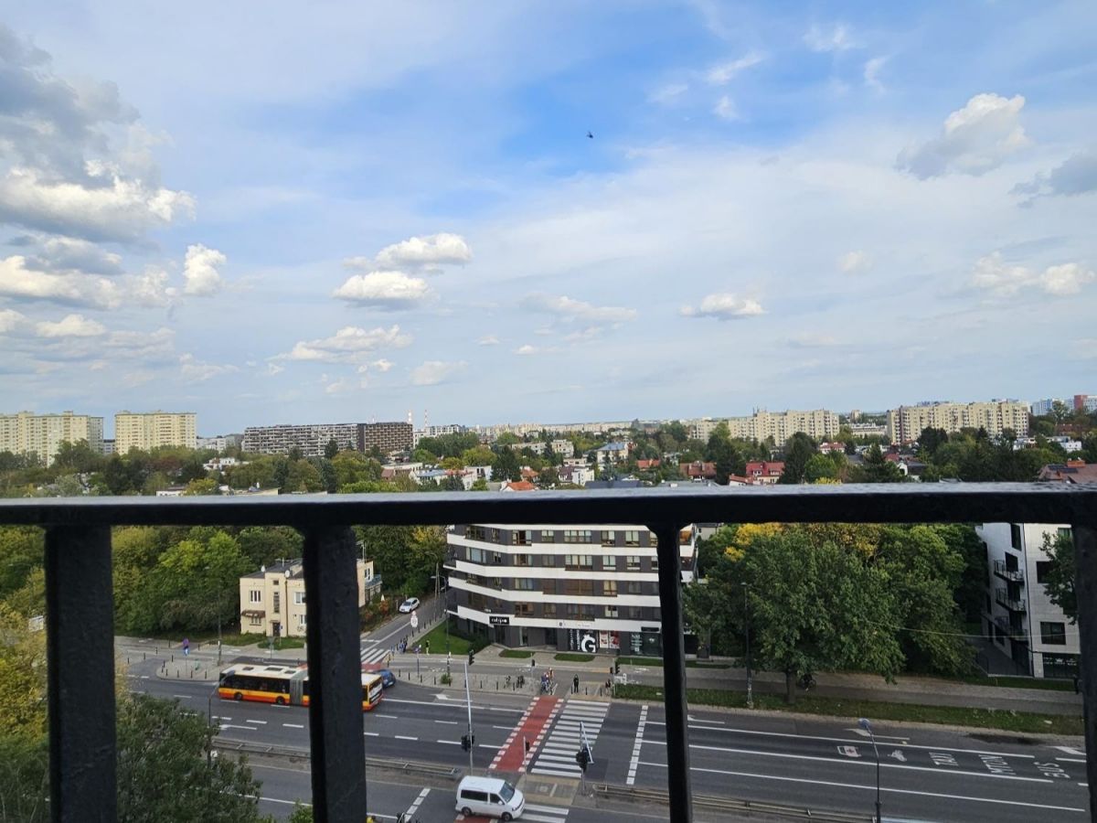 Warszawa · ul. Puławska — 12