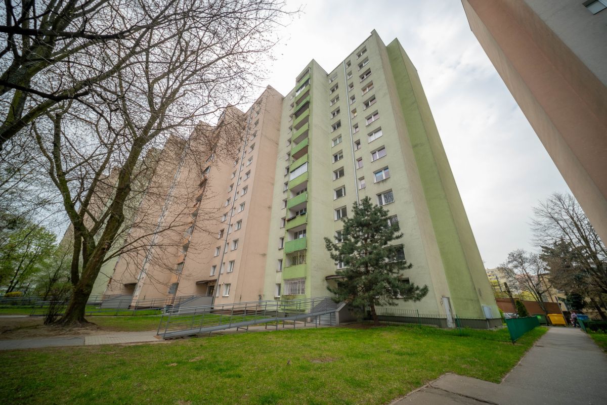Warszawa · ul. Anieli Krzywoń — 26