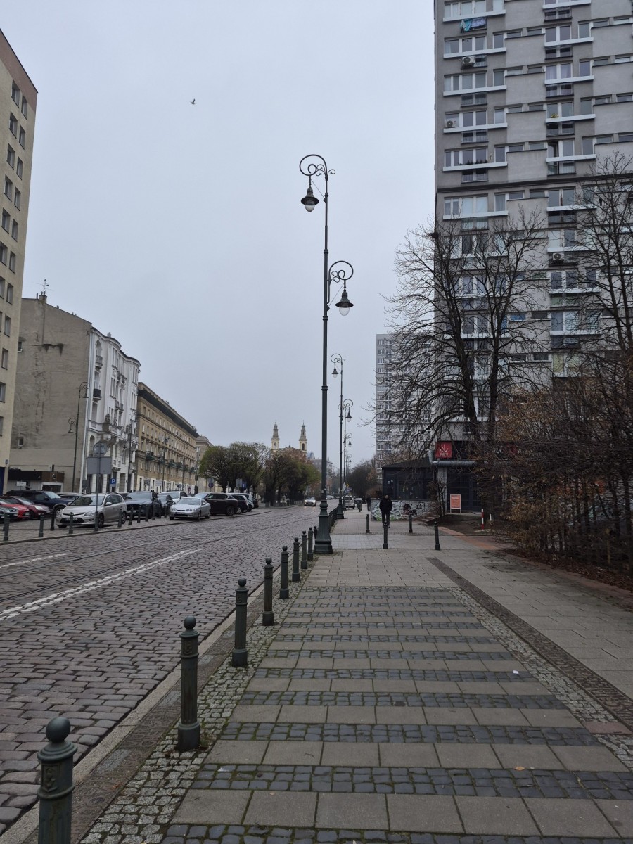 Warszawa · ul. Chłodna — 12