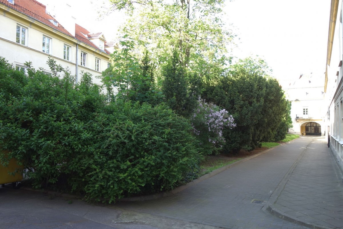 Warszawa · ul. Kozia — 8