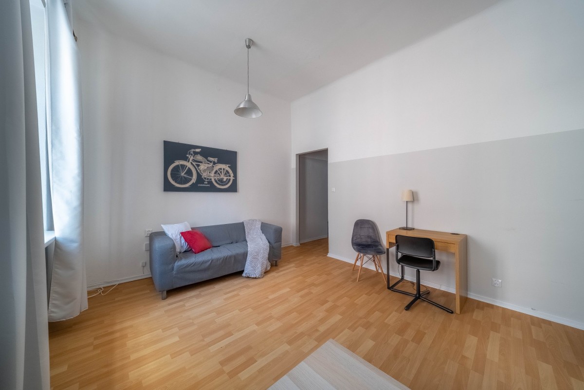 Warszawa · ul. Piwna — 2