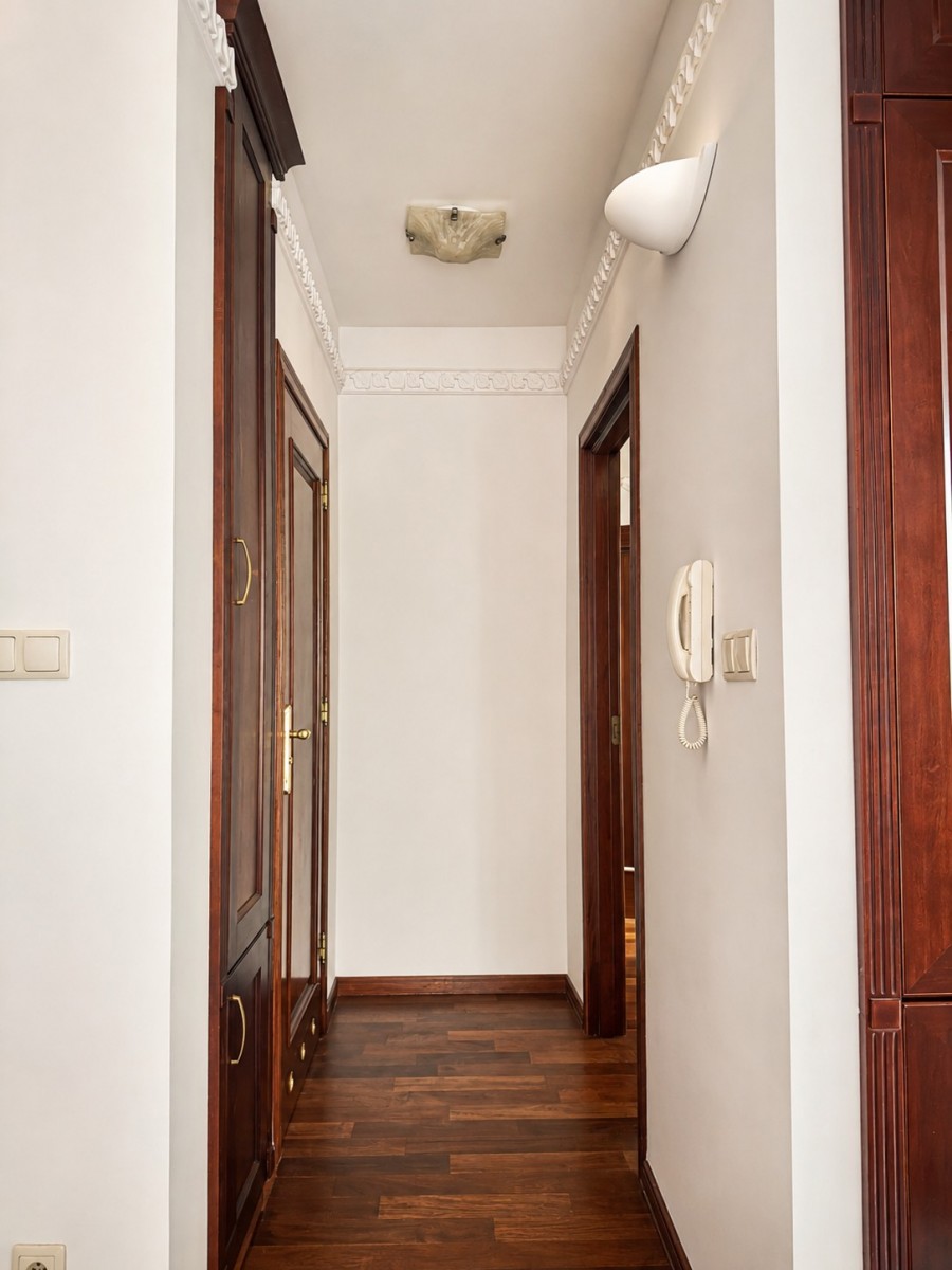Warszawa · ul. Czerniowiecka — 10