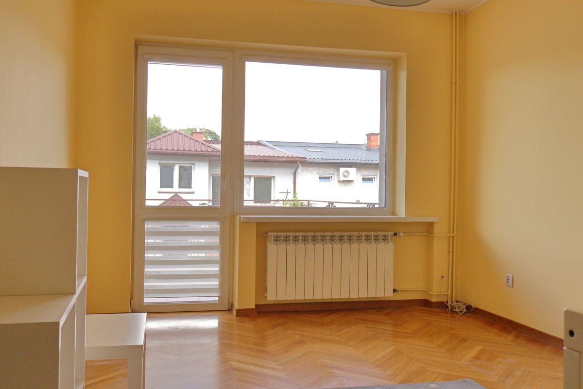 Warszawa · ul. Barbórki — 18