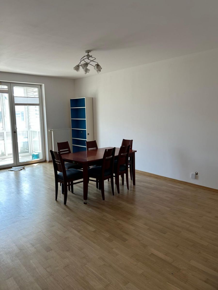 Warszawa · ul. Rajska — 4