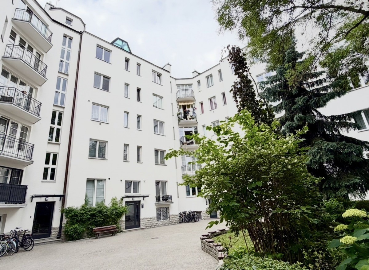 Warszawa · ul. Filtrowa — 28