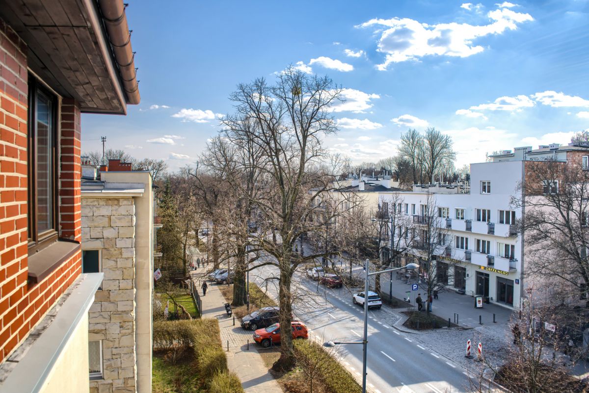 Warszawa · ul. Berezyńska — 20