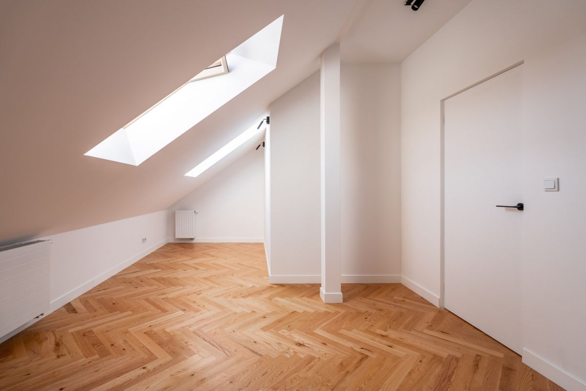 Warszawa · ul. Harmonii — 17