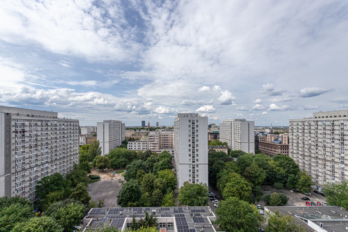 Warszawa · ul. Grzybowska — 16